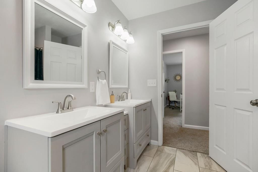 920 S Washington Street — photo 23