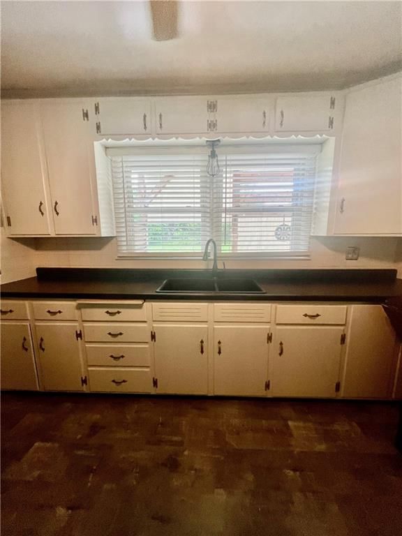 208 Manor Drive — photo 23