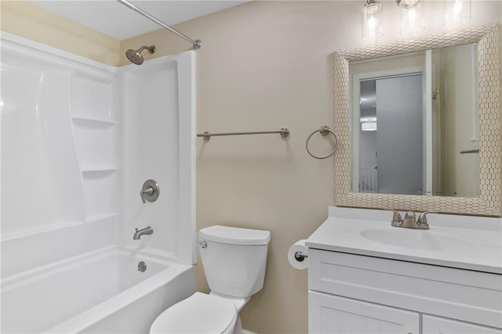 14107 W 88th Street — photo 12