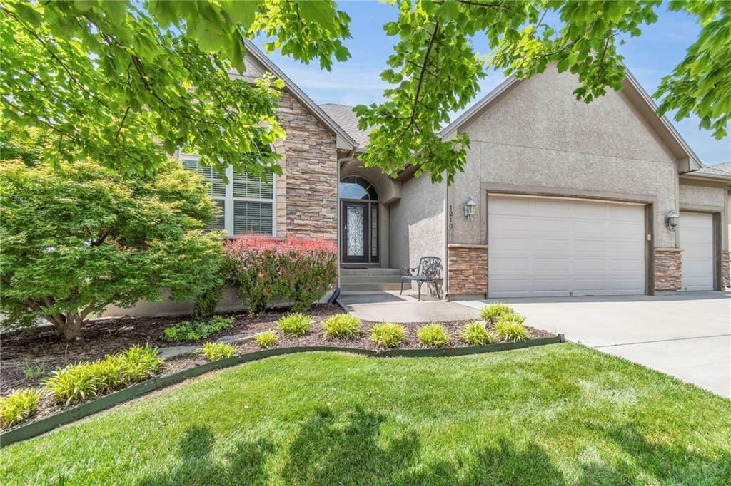 1210 Kettering Lane — photo 4
