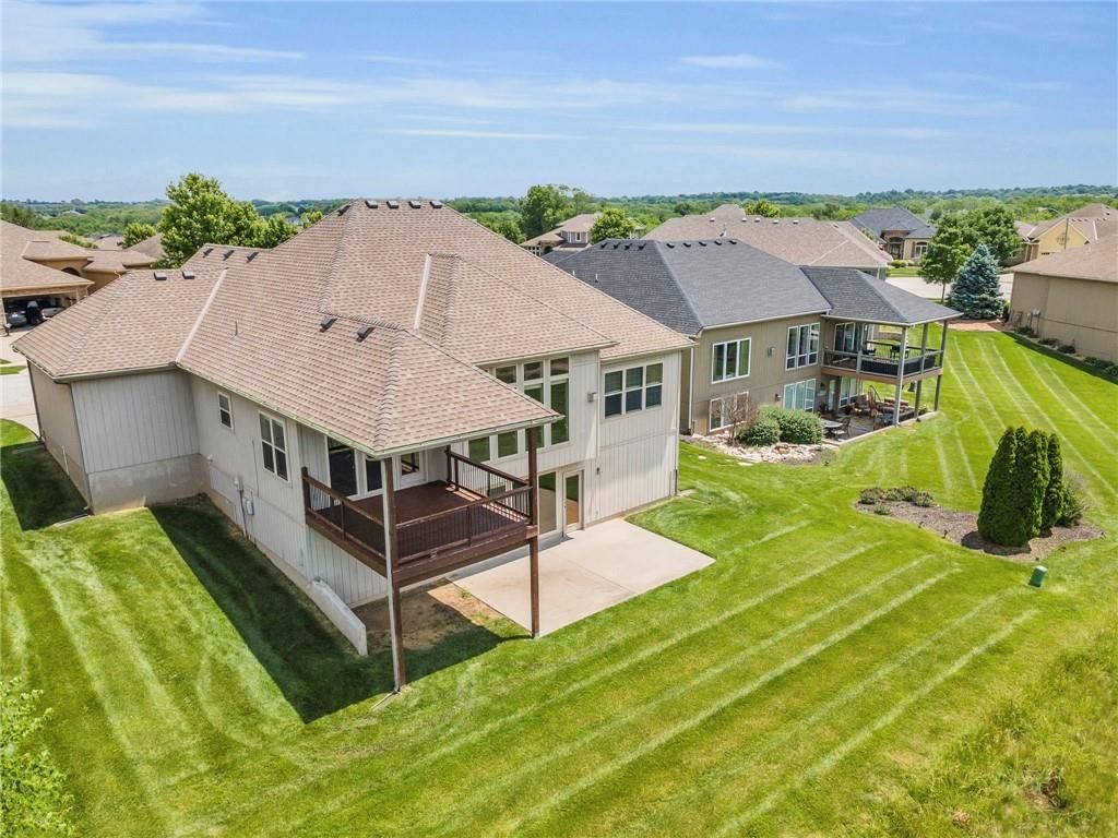 1210 Kettering Lane — photo 31