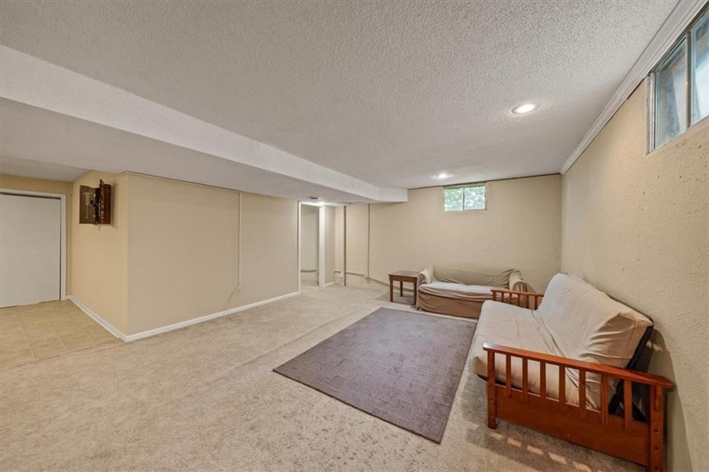 102 N HARRISON Street — photo 21