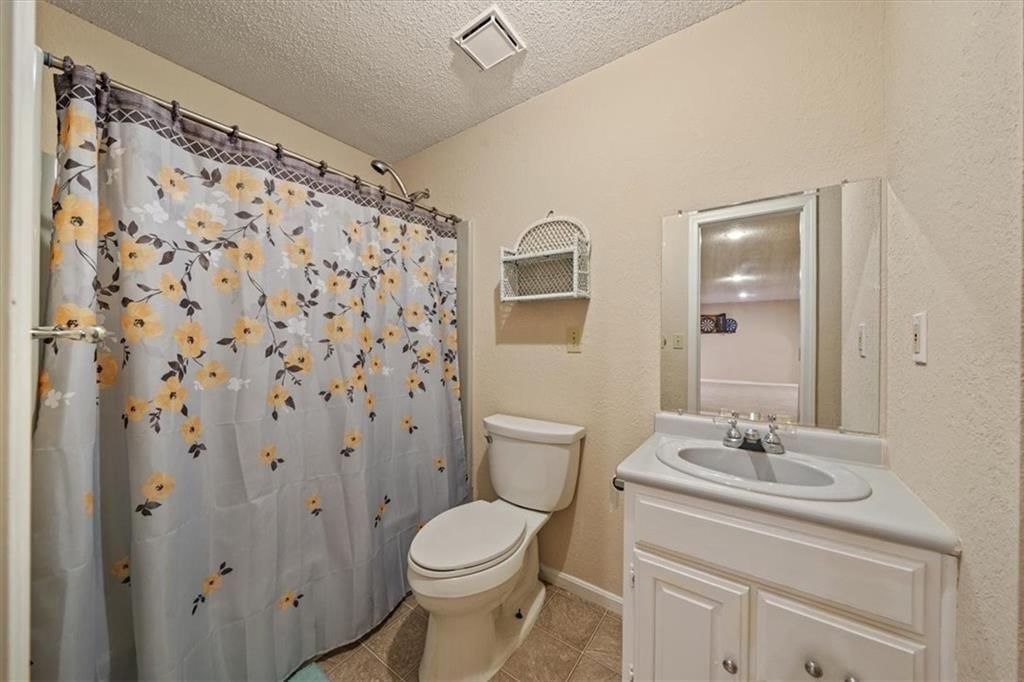 102 N HARRISON Street — photo 24