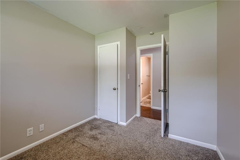 5112 Rock Creek Lane — photo 15