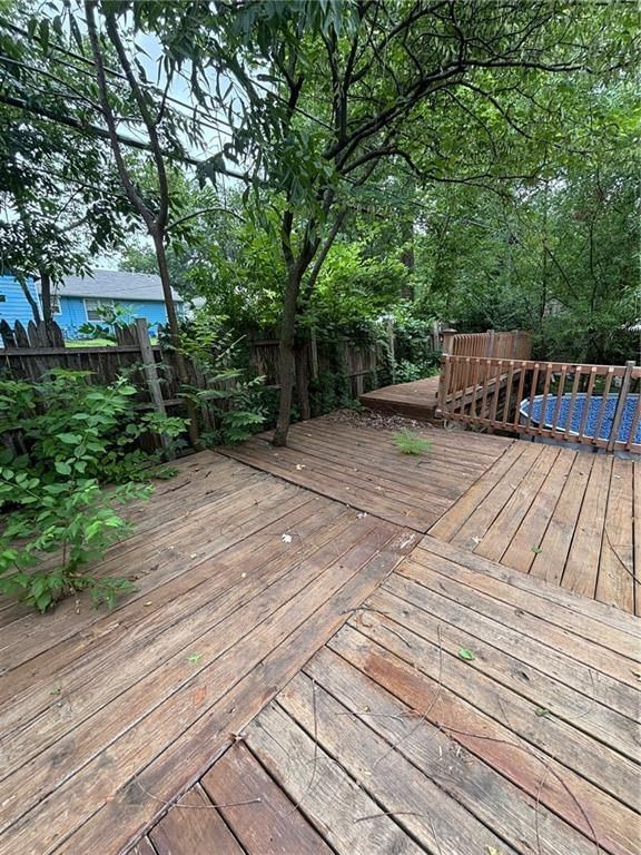 1024 Iowa Street — photo 38
