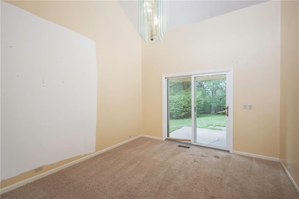 5926 N Chatham Avenue — photo 13