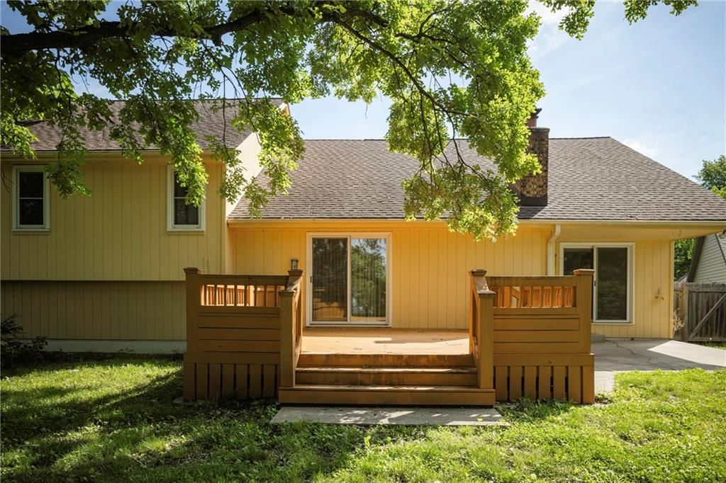 5926 N Chatham Avenue — photo 34