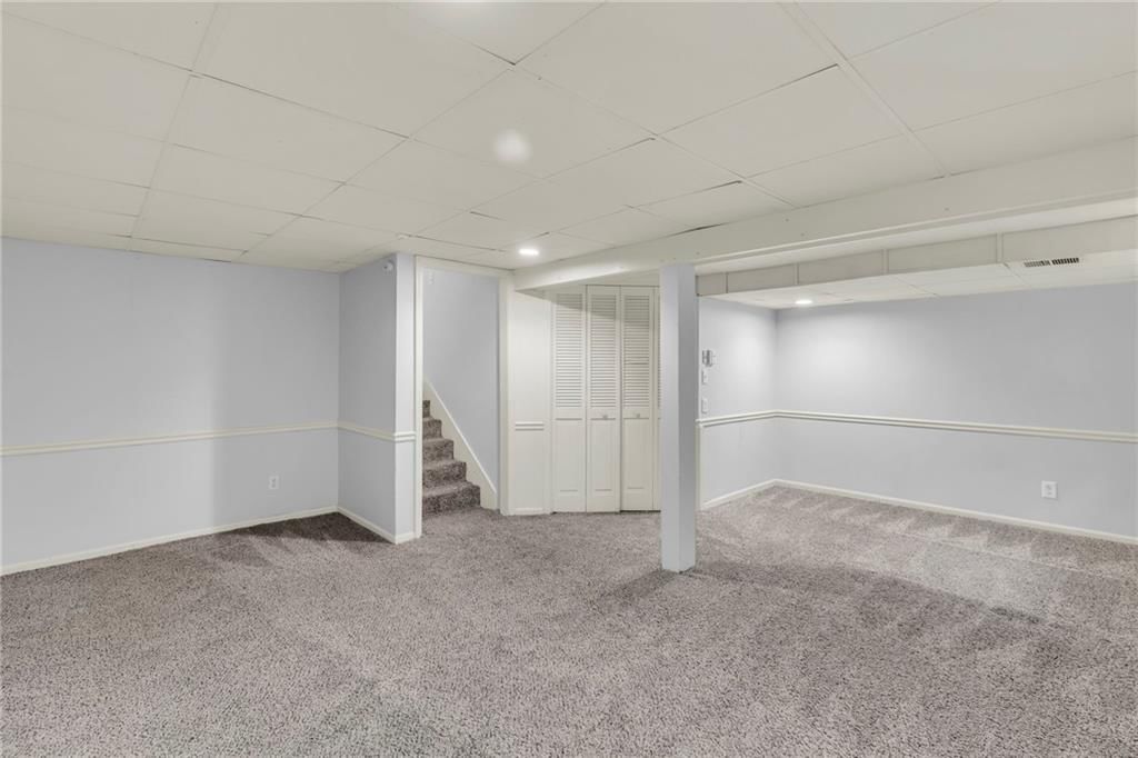 9810 Wallace Avenue — photo 21