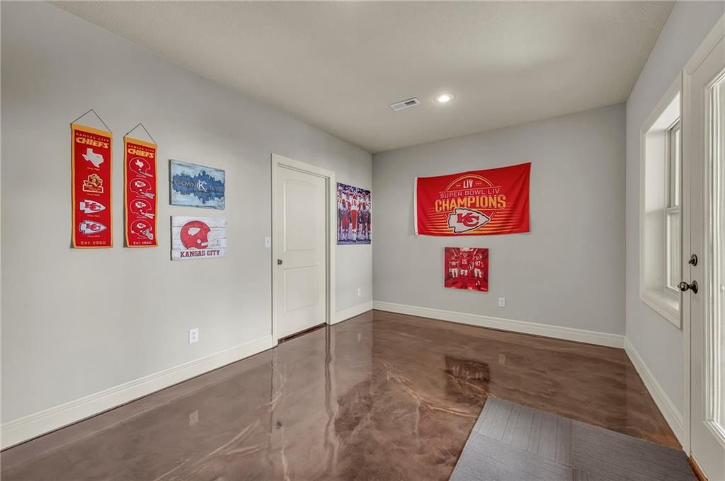 2301 NE 110th Street — photo 49