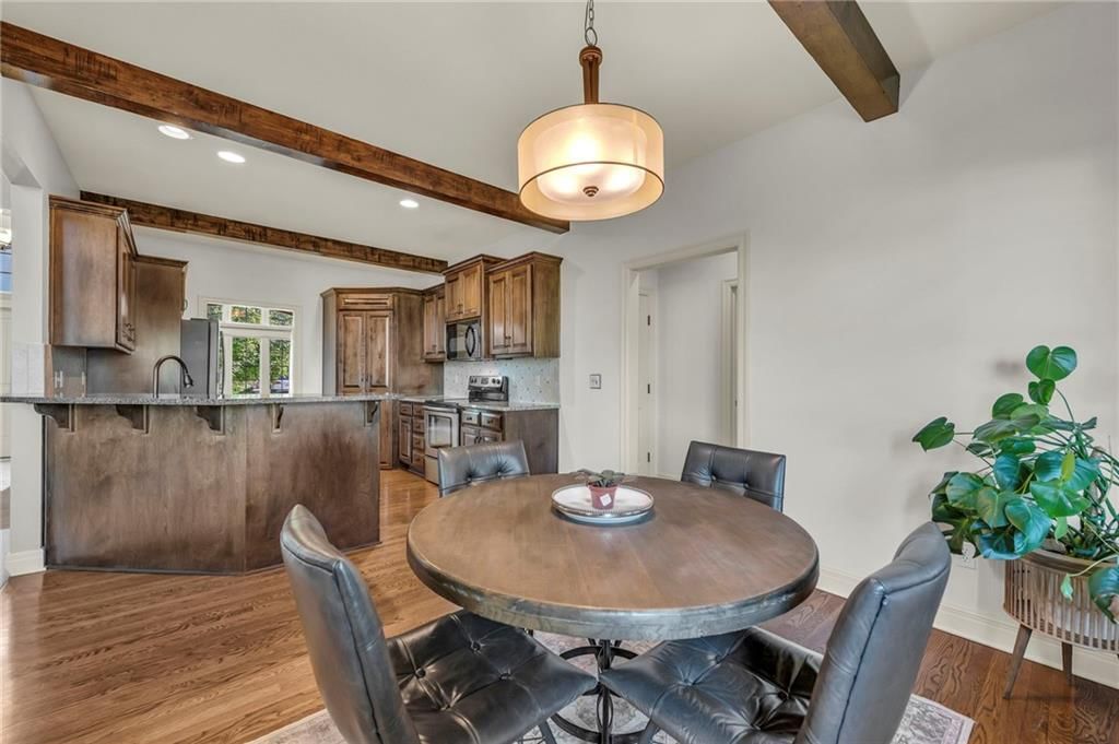 2301 NE 110th Street — photo 10