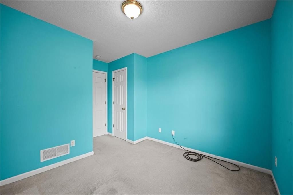930 E 126th Terrace — photo 14