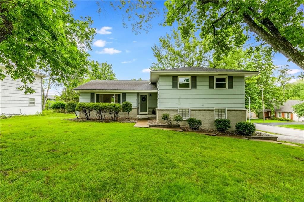 1503 NE 51st Terrace, Kansas City, MO