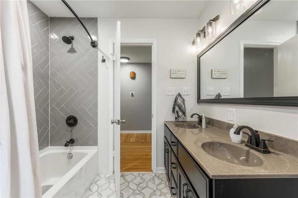 1503 NE 51st Terrace — photo 11