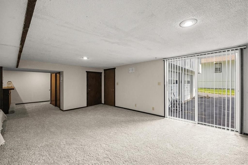 12509 W 100th Terrace — photo 31