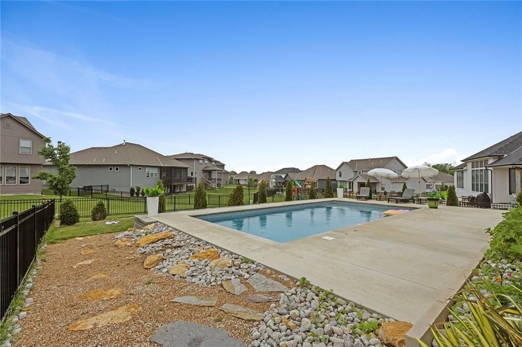 16563 S Lichtenauer Drive — photo 49