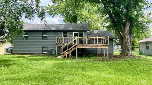 1636 S Poplar Street — photo 4