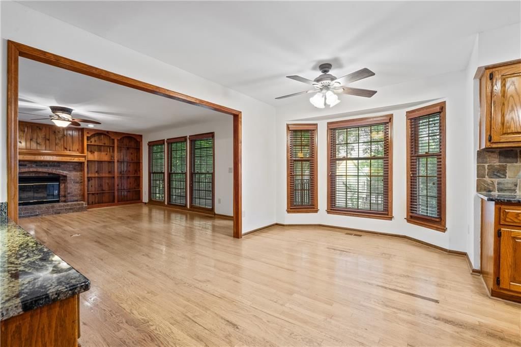 8541 Oakview Drive — photo 14