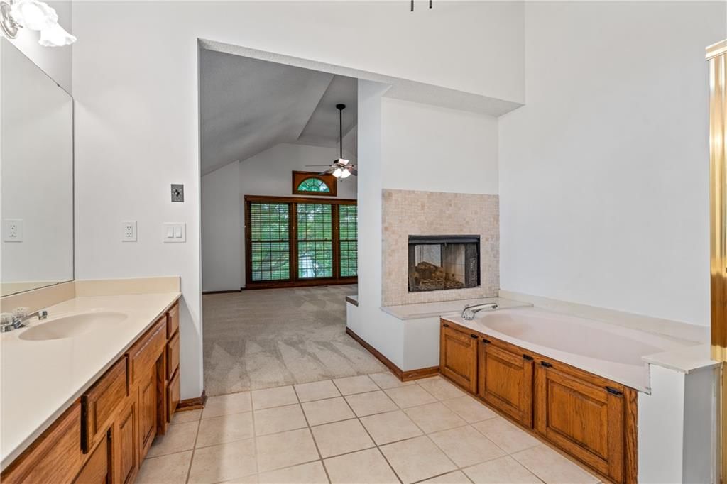 8541 Oakview Drive — photo 24