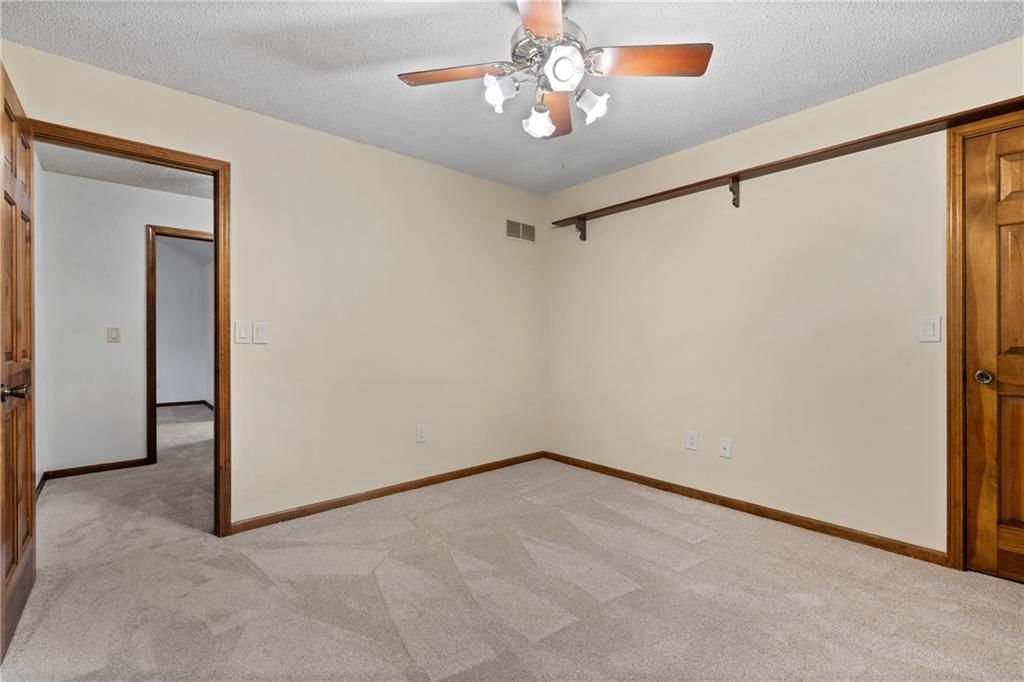 8541 Oakview Drive — photo 26