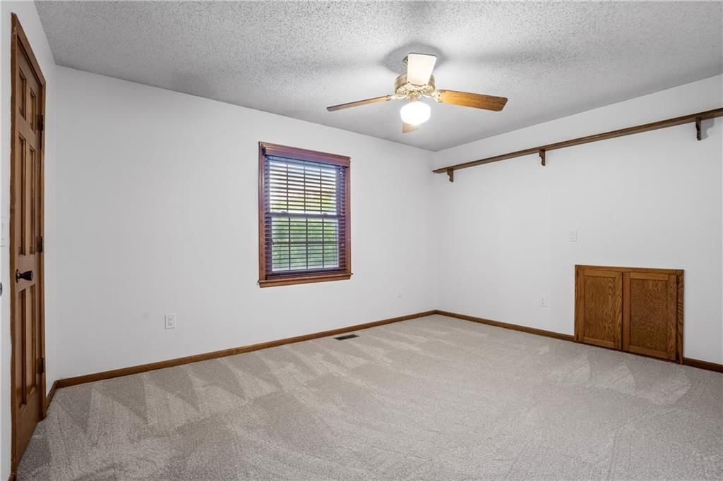 8541 Oakview Drive — photo 29