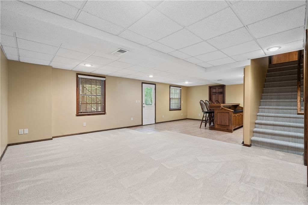 8541 Oakview Drive — photo 33