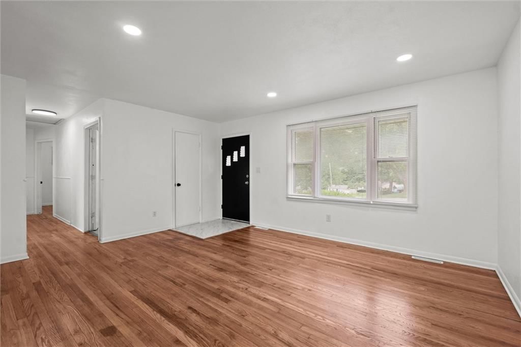 3501 N Delaware Street — photo 5