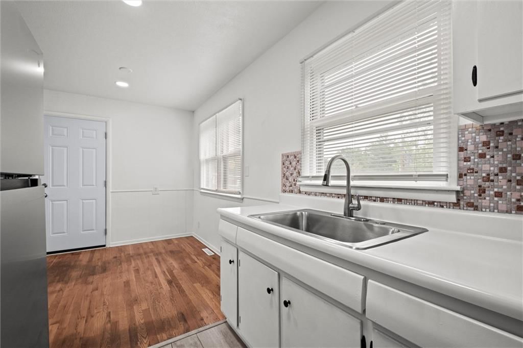 3501 N Delaware Street — photo 10
