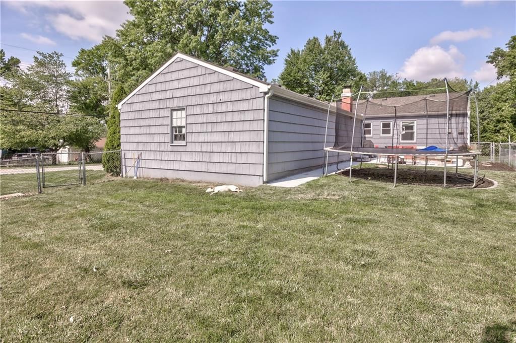 7845 Pawnee Drive — photo 44