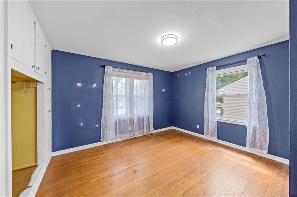 2504 NE 60th Street — photo 11