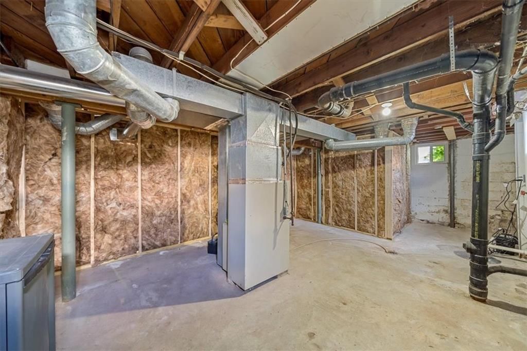 2504 NE 60th Street — photo 15