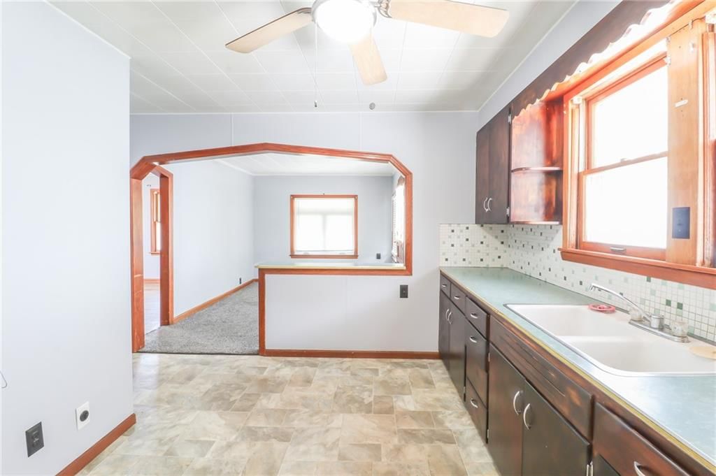 6327 Carnegie Street — photo 4