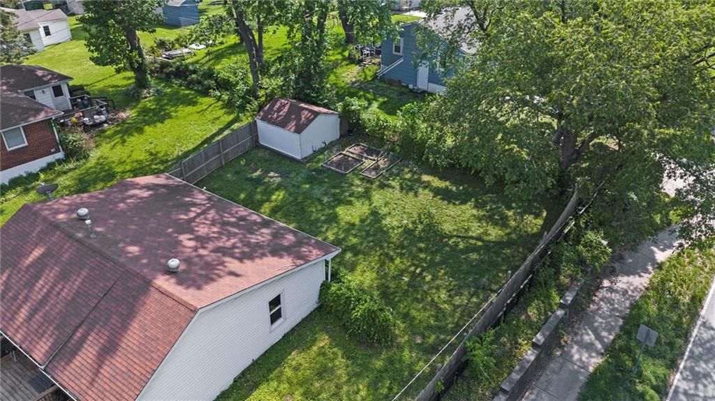 4724 NE Kelsey Road — photo 17
