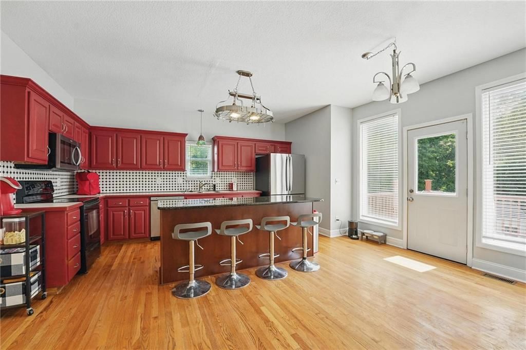 19717 E 11th Terrace — photo 11