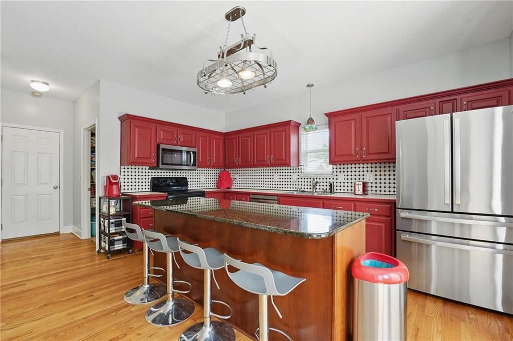 19717 E 11th Terrace — photo 12