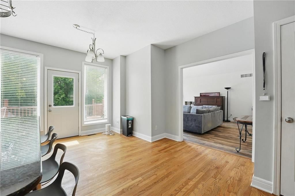 19717 E 11th Terrace — photo 13