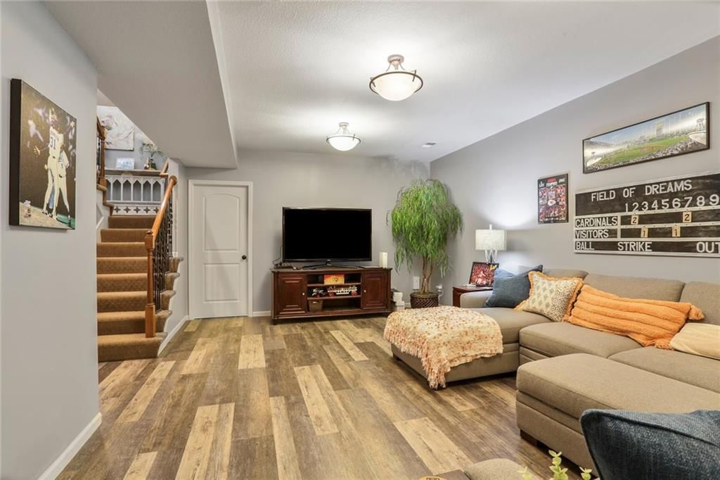 6304 N BRITT Avenue — photo 30
