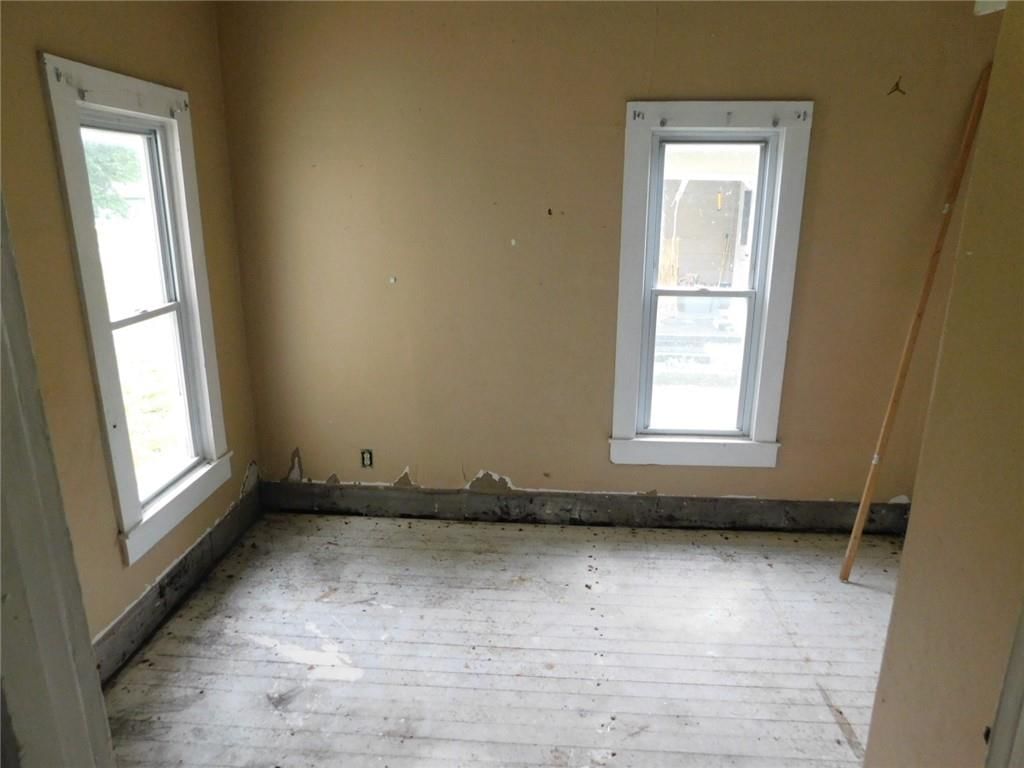 611 E 21st Street — photo 5