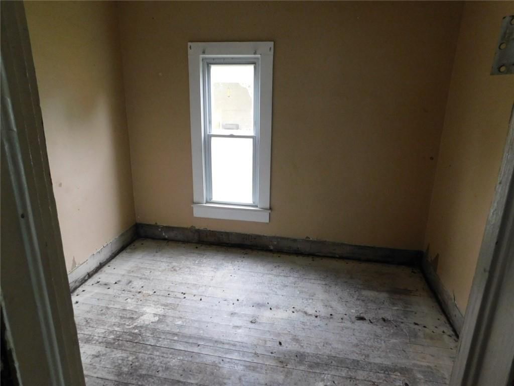 611 E 21st Street — photo 7
