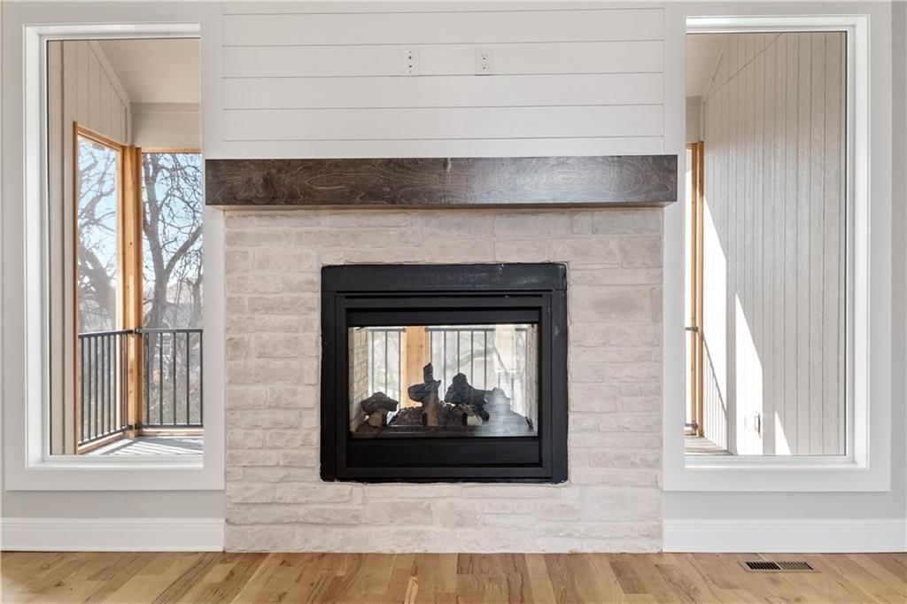 Photo 30 of 36 - 25437 W 149th Terrace, Olathe, KS 66061