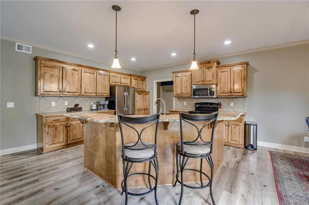 2208 SW Hawk View Road — photo 12