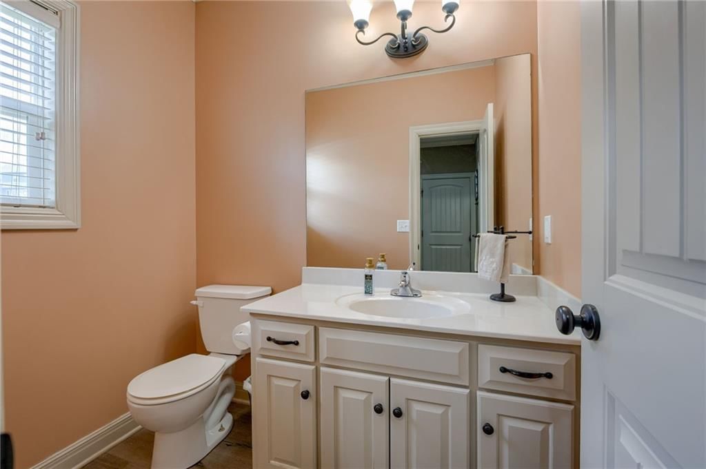 2208 SW Hawk View Road — photo 17
