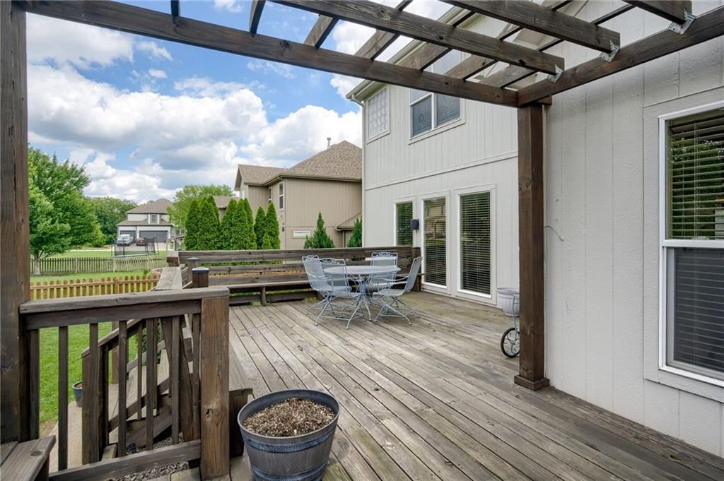 2208 SW Hawk View Road — photo 36