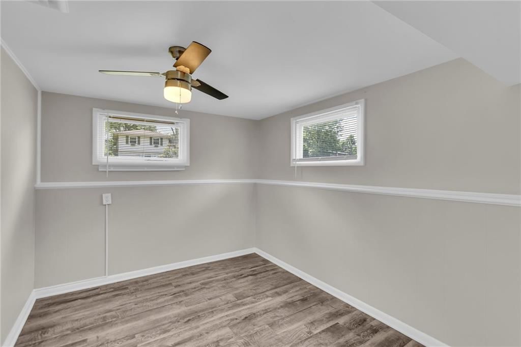6404 N Wayne Avenue — photo 33