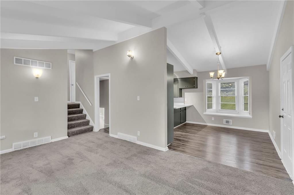 6404 N Wayne Avenue — photo 6