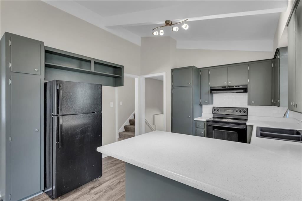 6404 N Wayne Avenue — photo 10