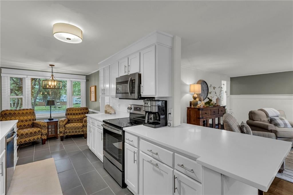 4820 W 76th Street — photo 5
