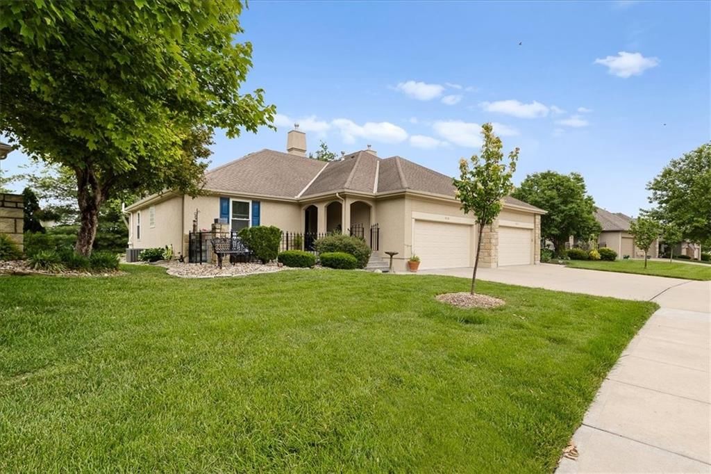 4113 SW Homestead Drive — photo 3