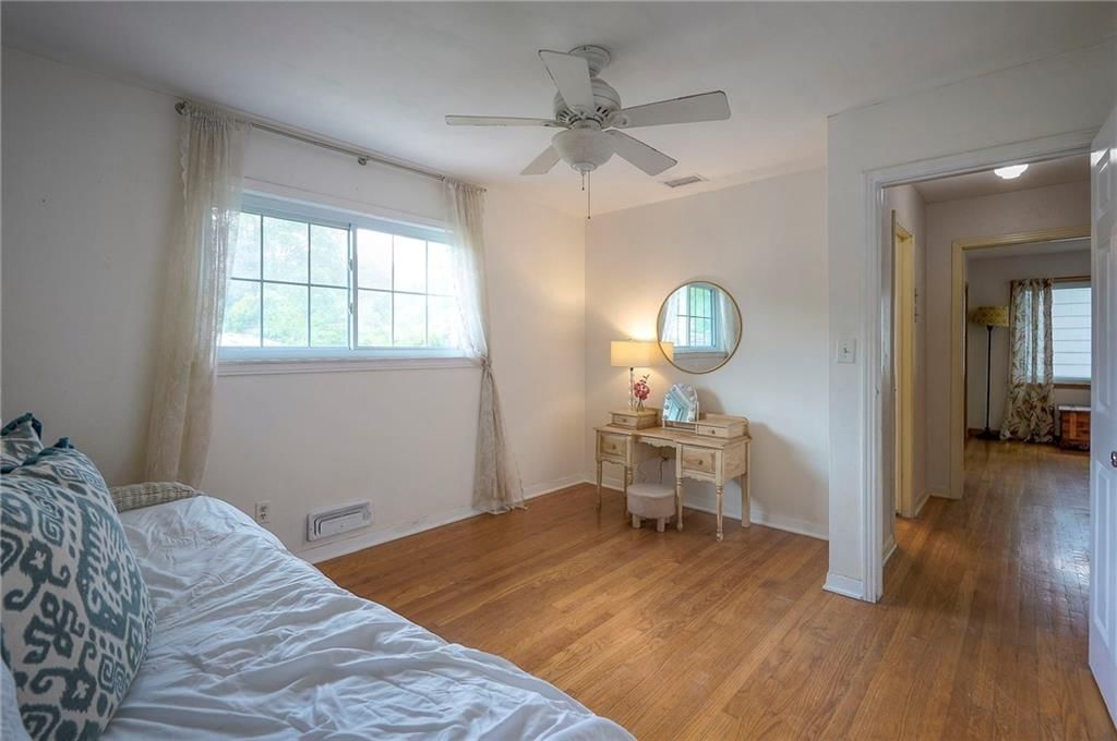 5718 W 101st Terrace — photo 35