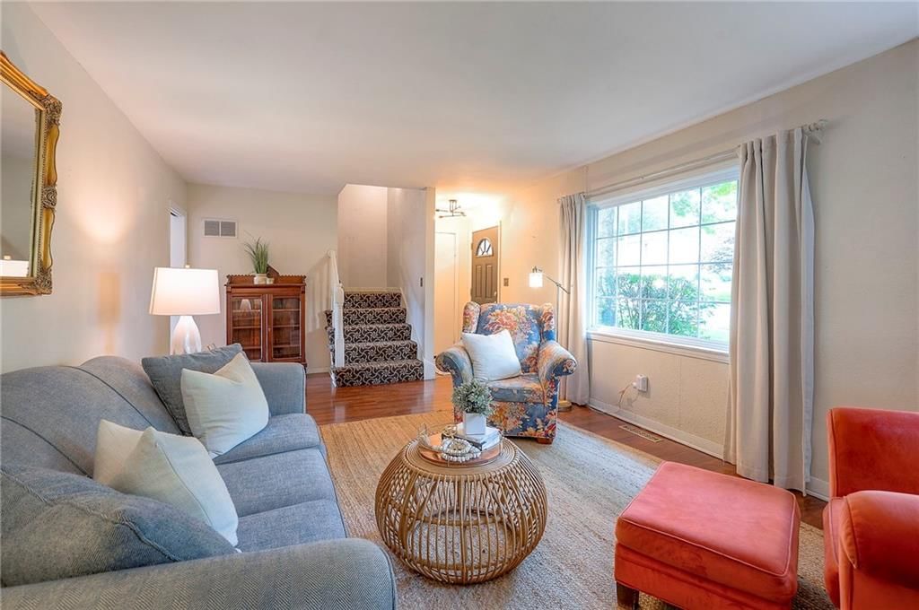 5718 W 101st Terrace — photo 9