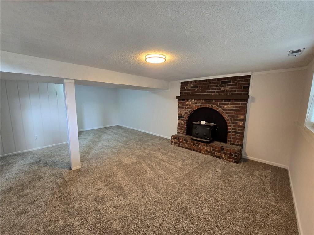 1506 N Holland Court — photo 30